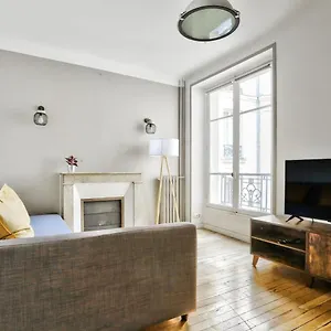 Le Marais Free Netflix Apartment Paris